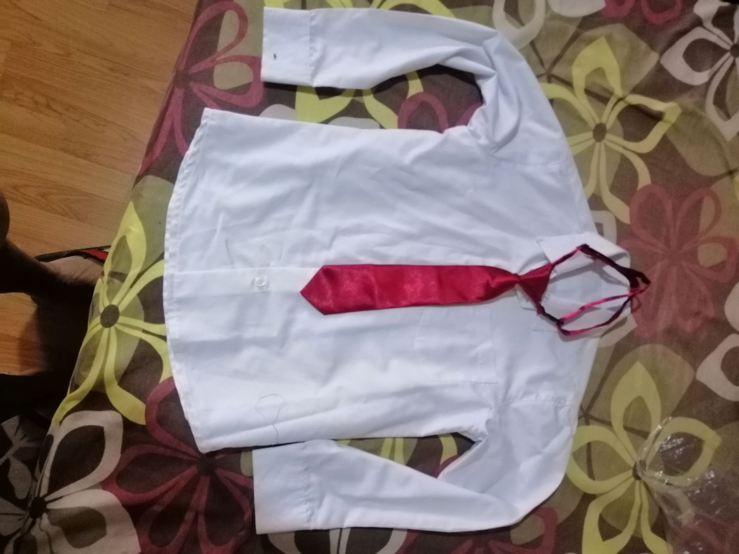 Boys Formal Suit Set Beige Blazer Vest Shirt and Trousers thumbnail 6