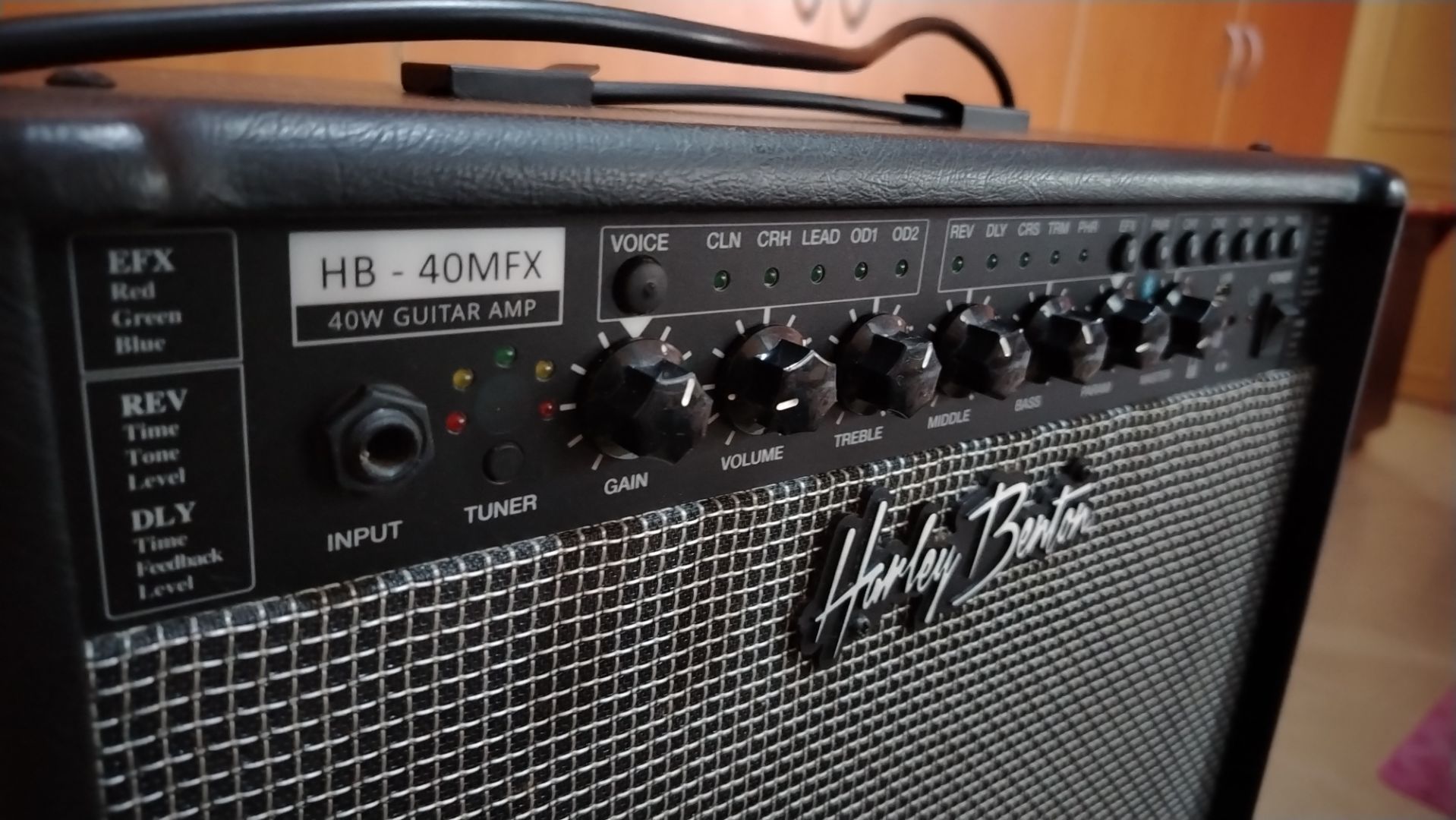 Harley Benton HB-40MFX 40W Guitar Amp Black thumbnail 2