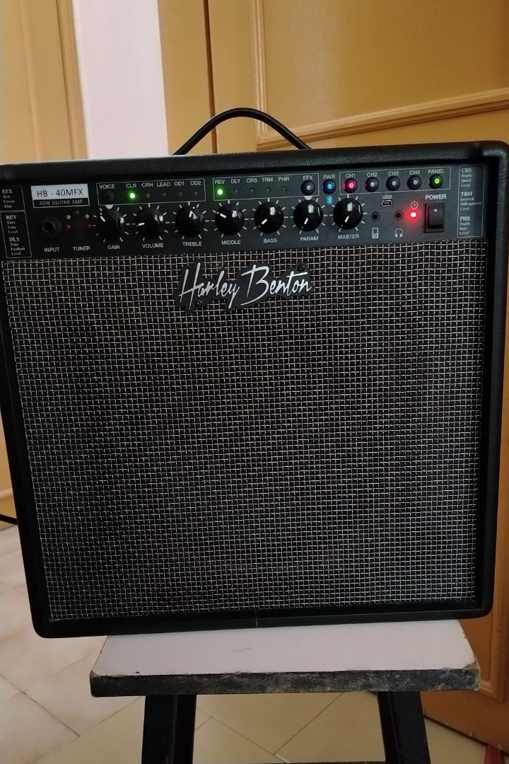 Harley Benton HB-40MFX 40W Guitar Amp Black thumbnail 4