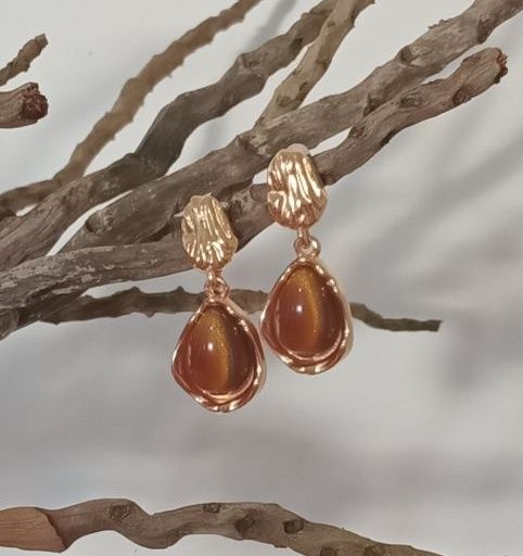 Gold Rose Quartz Drop Earrings