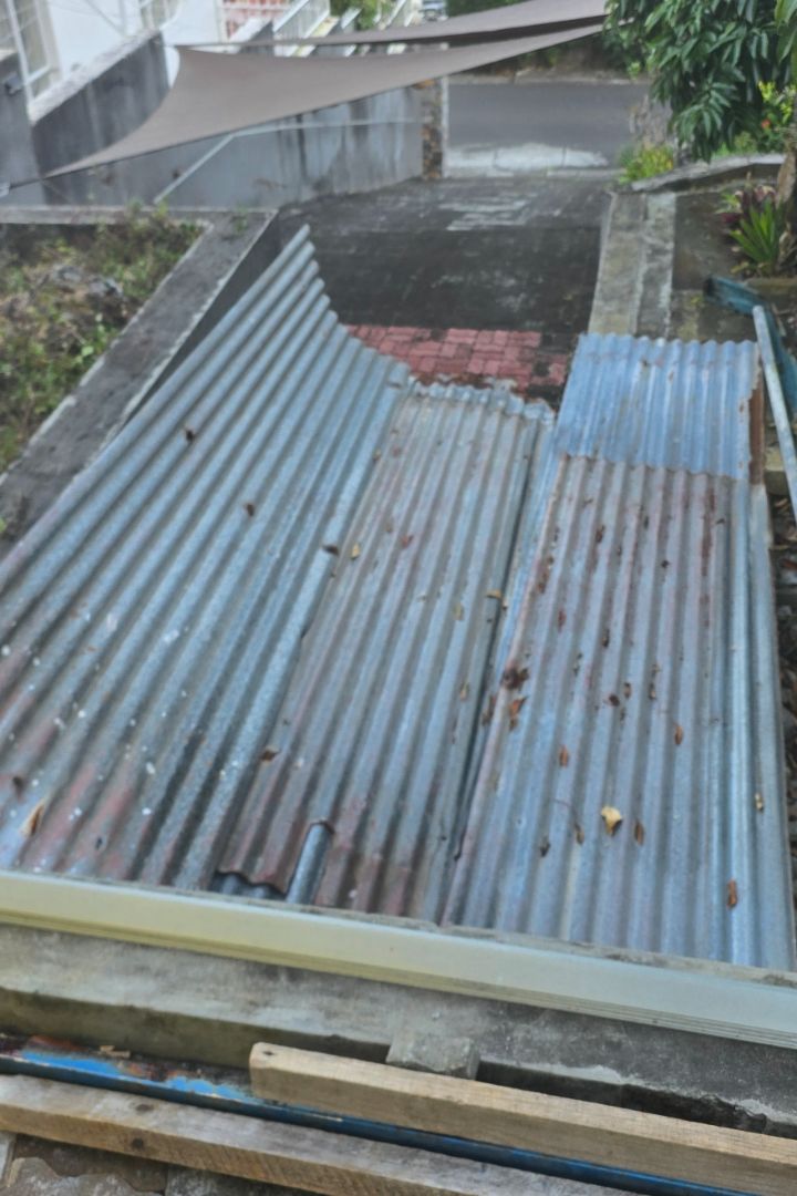 Corrugated Metal Roofing Sheets 10ft-11.5ft thumbnail 2