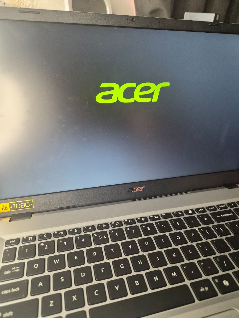 Acer Aspire Go 15 Intel Core i5 Silver