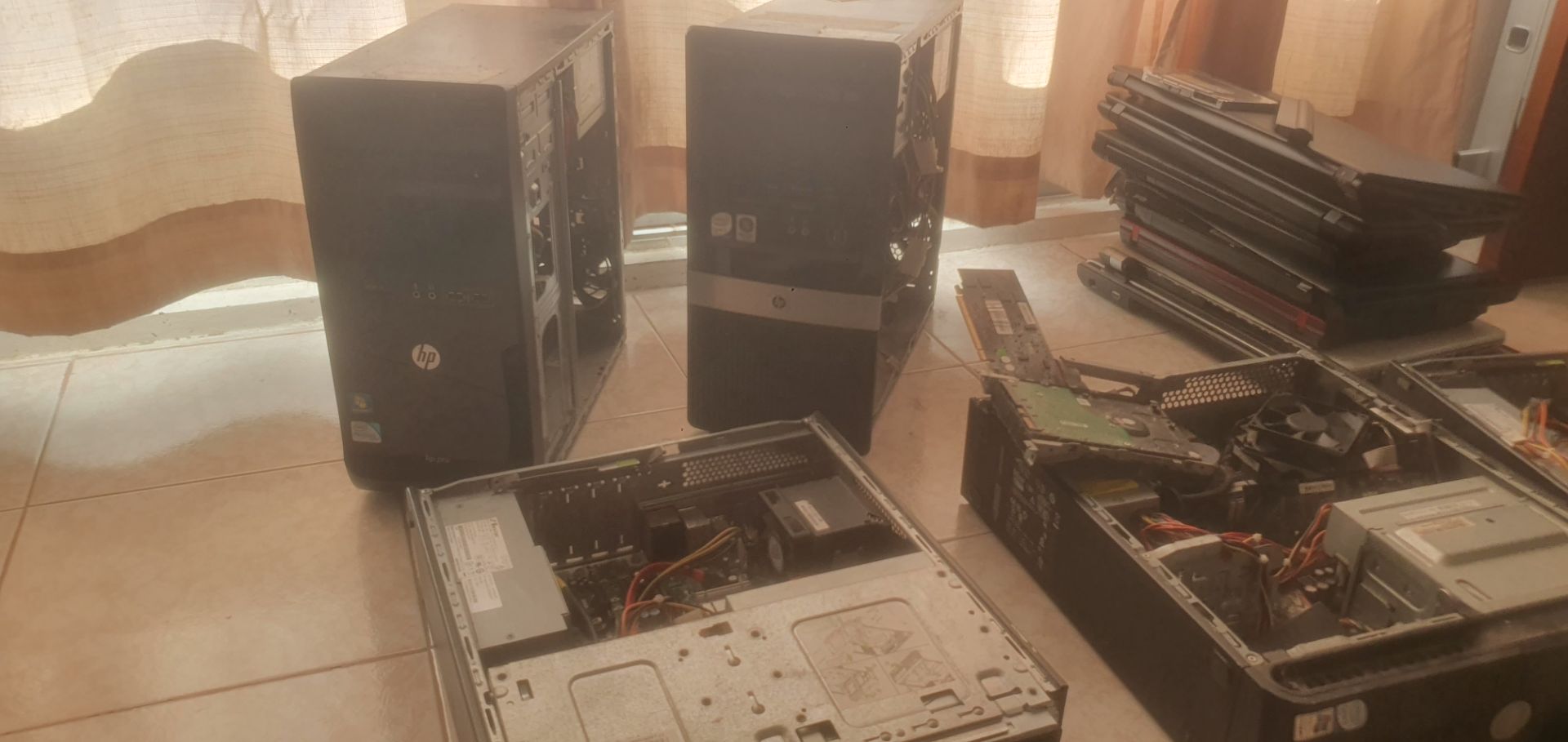 Lot of 6 Desktop Computers and 6 Laptops for Spare Parts