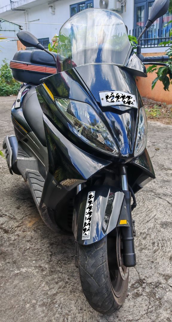 Keeway Silverblade 250 EFI Automatic Scooter thumbnail 2