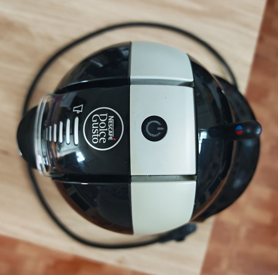 DeLonghi Dolce Gusto Coffee Machine Black White thumbnail 2