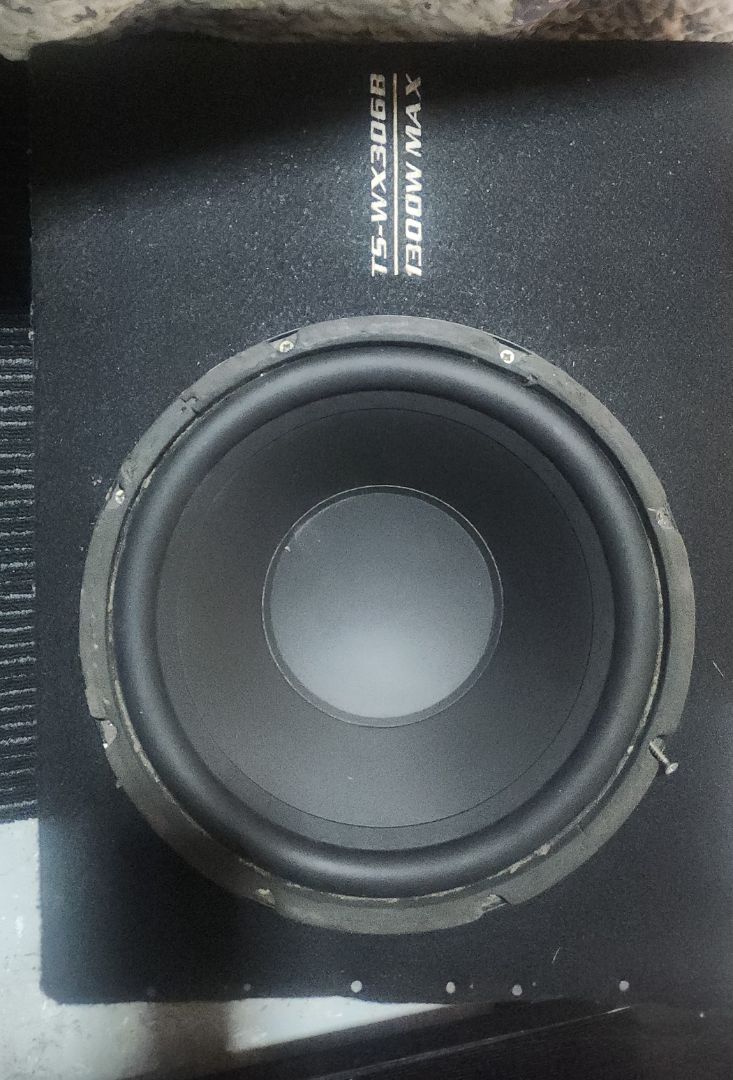 Pioneer TS-WX306B Subwoofer 1300W Max Black