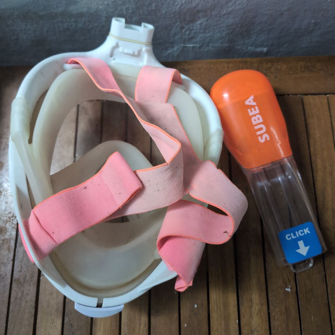Subea Easybreath Full Face Snorkeling Mask thumbnail 2