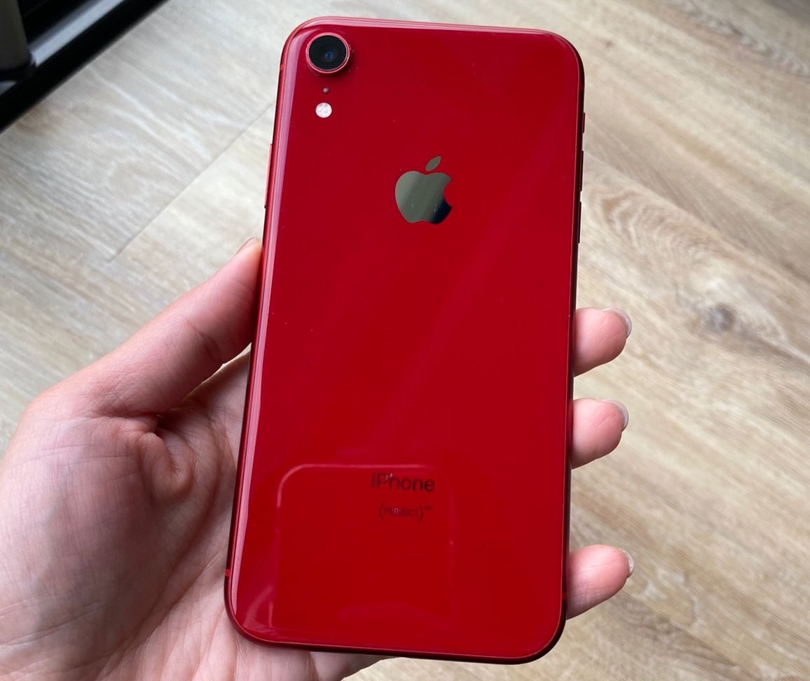 Apple iPhone XR 64GB Red - Image 1 of 2