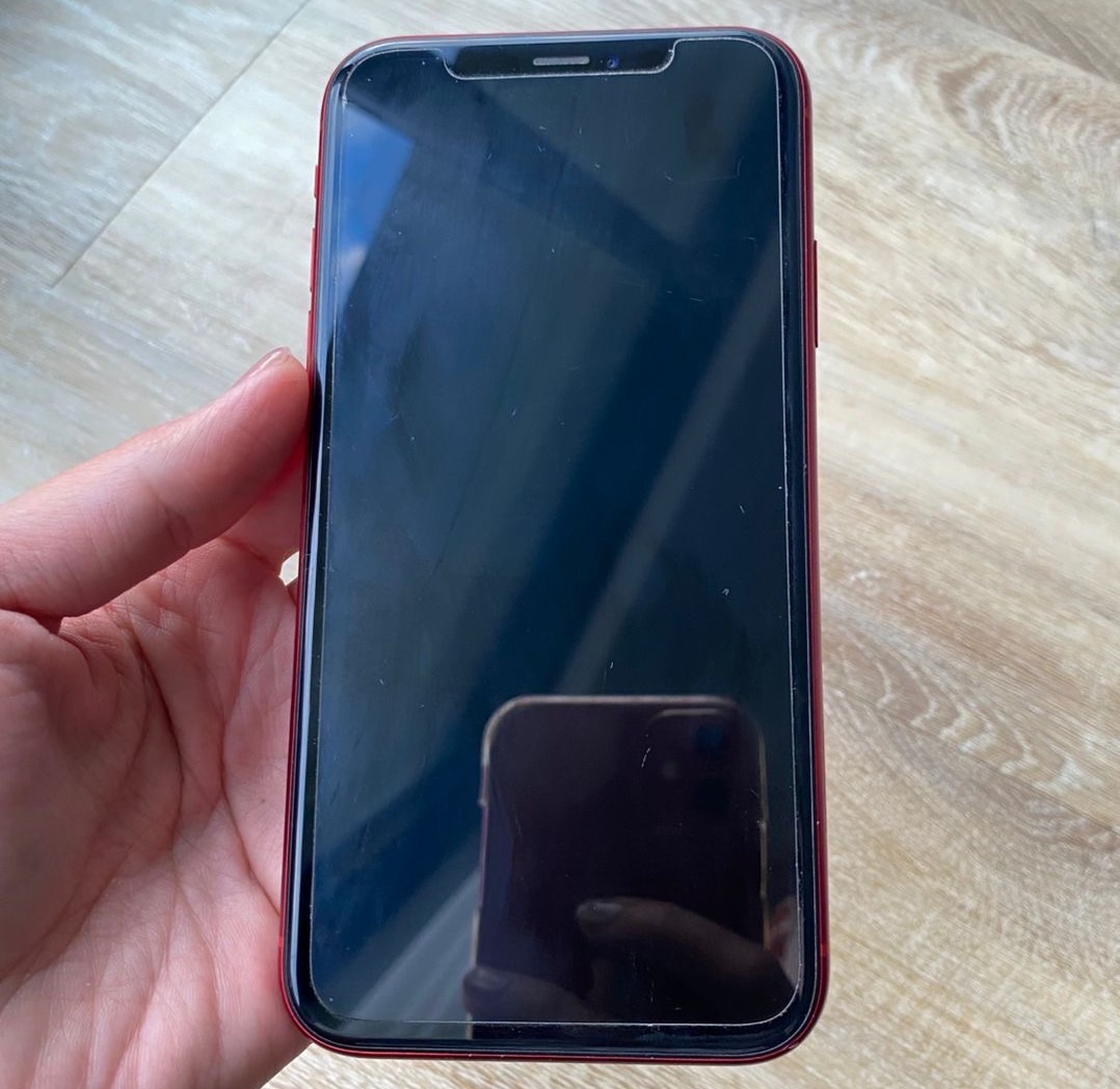 Apple iPhone XR 64GB Red thumbnail 2