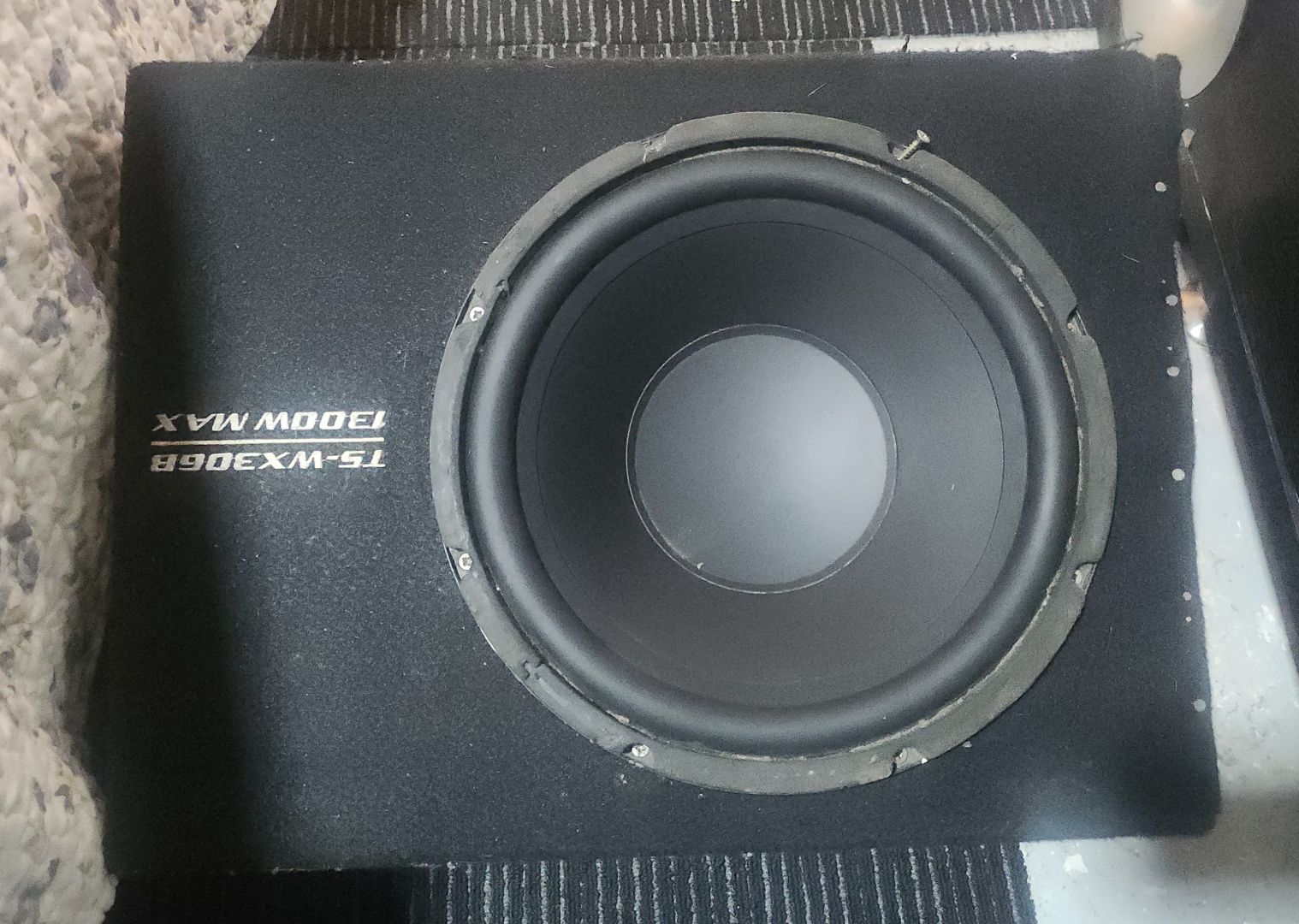 Pioneer TS-WX306B Subwoofer 1300W