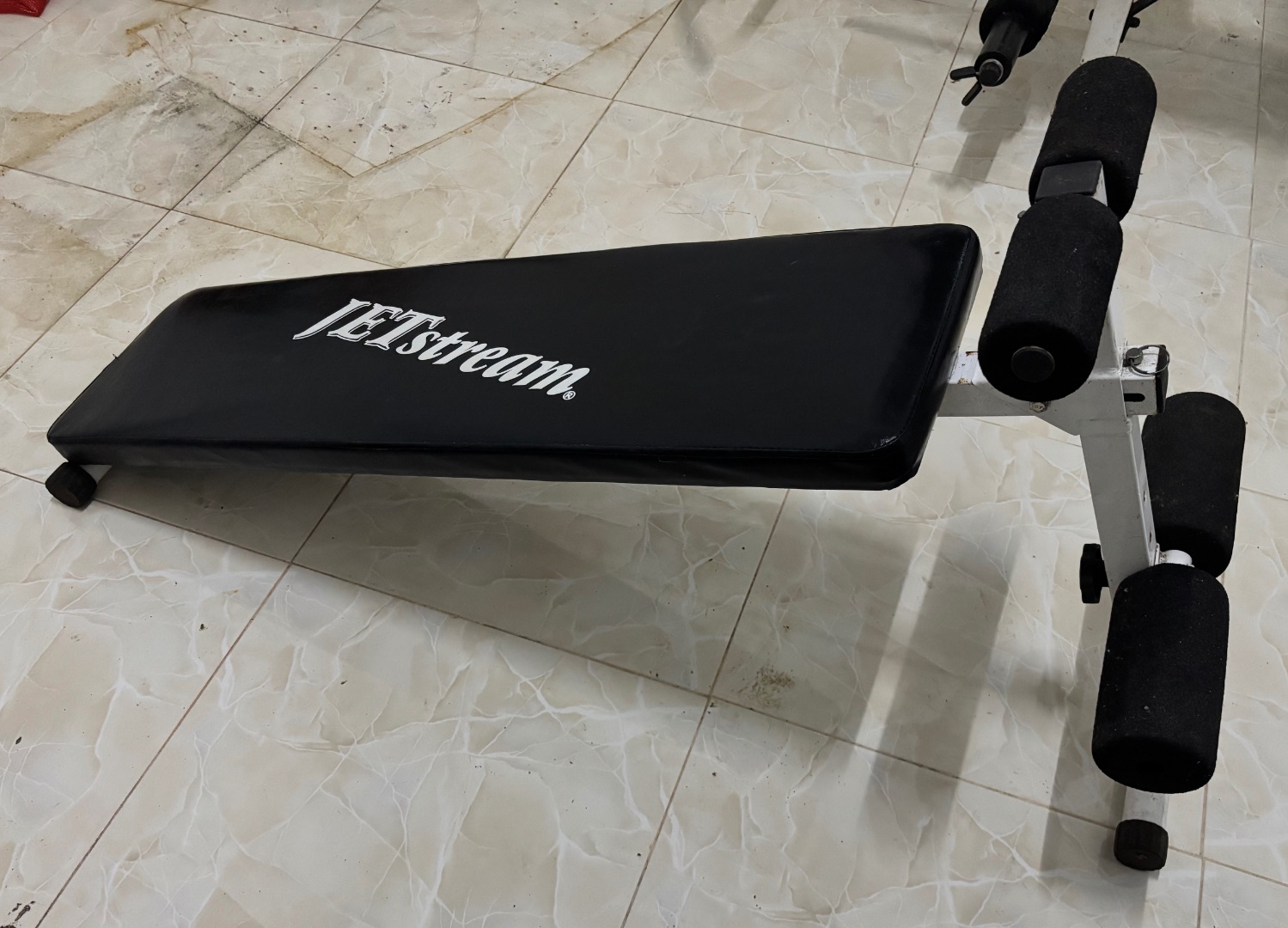 Jetstream Weight Bench and Andy 50KG Weights Set thumbnail 2