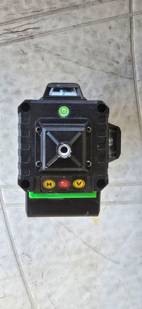 3D 12-Line Self-Leveling Green Laser Level Kit thumbnail 3