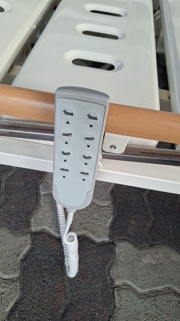 Electric Medical Bed with Remote Control White - Image 1 of 1