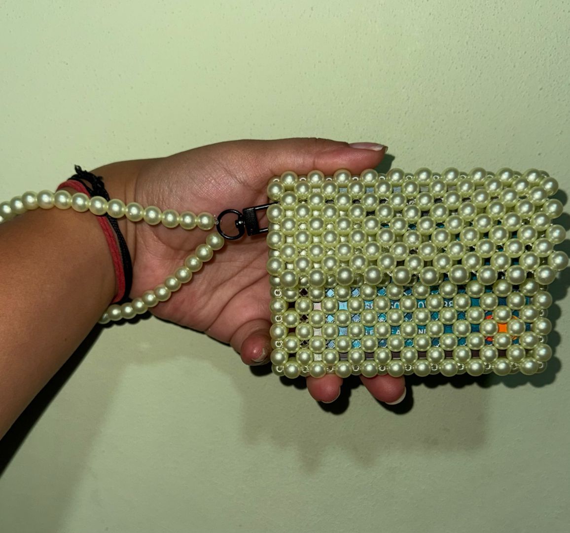Handmade Pearl Green Beaded Card Holder thumbnail 4
