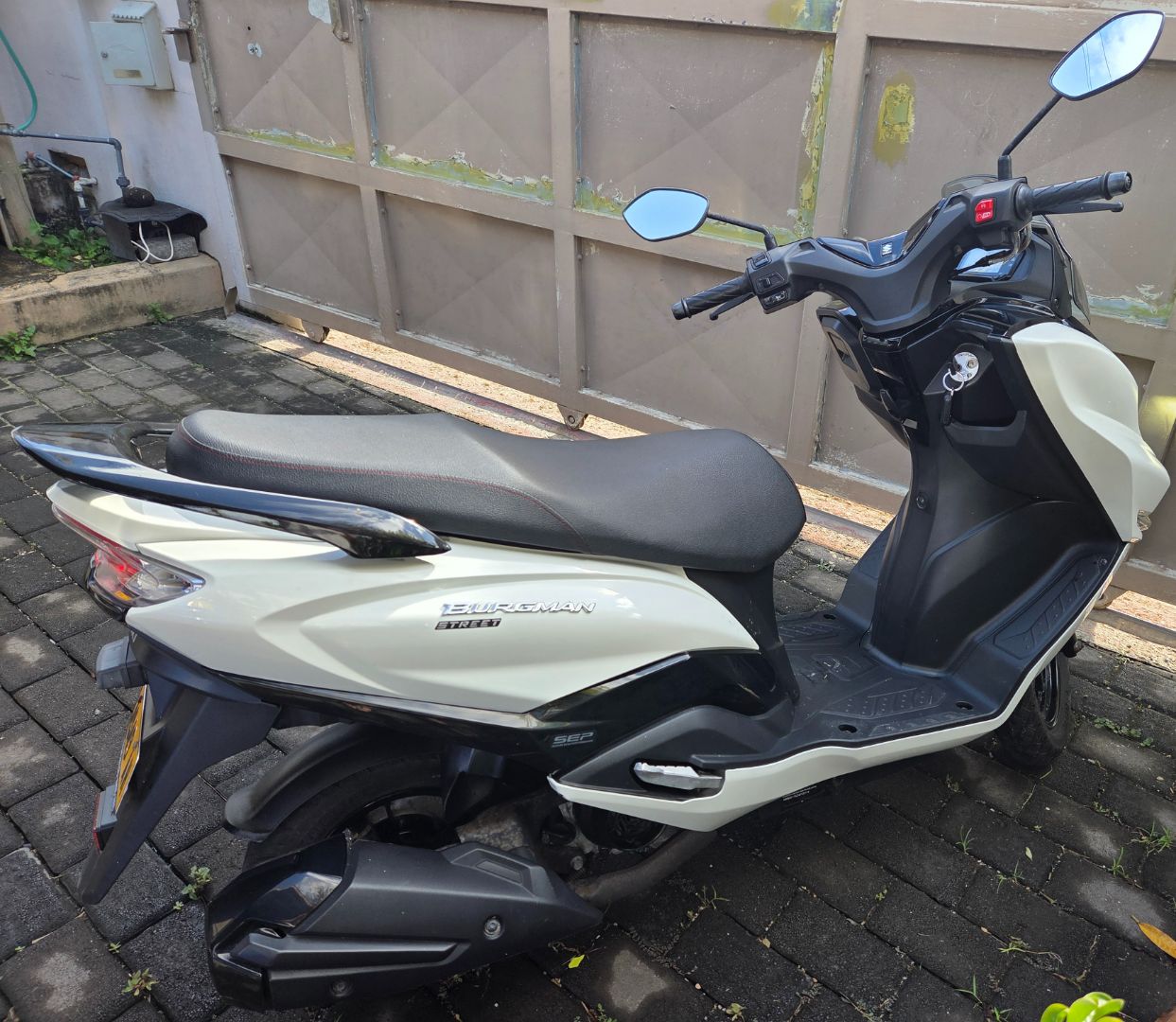 Suzuki Burgman Street 125cc Scooter thumbnail 3
