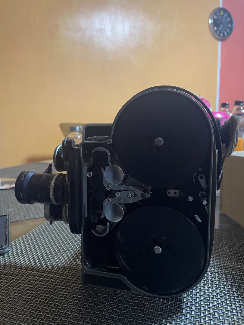 Bolex H16 Reflex 16mm Camera thumbnail 5
