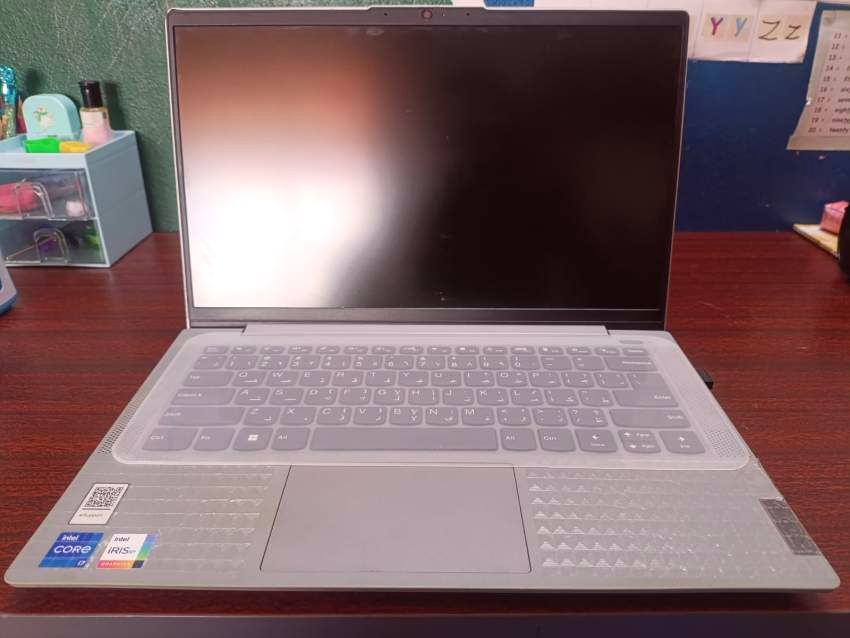 Lenovo IdeaPad 5 Core i7 500GB SSD 8GB RAM Gray thumbnail 2