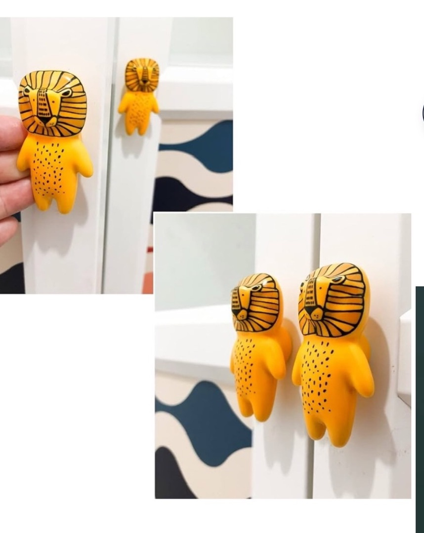 Yellow Lion Ceramic Door Knobs (Pair)