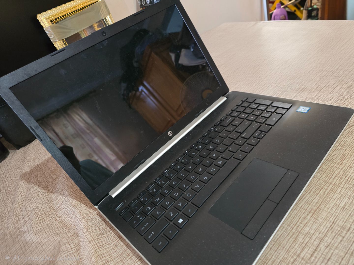 HP Pavilion 15 Laptop Silver thumbnail 2
