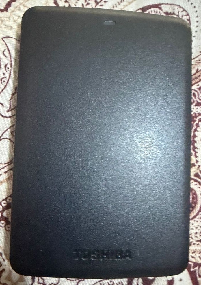 Toshiba Canvio Basics 1TB External Hard Drive - Image 1 of 2