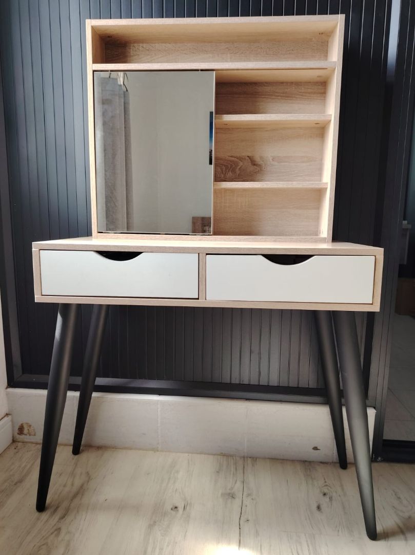 Wooden Vanity Table with Mirror and Drawers thumbnail 4