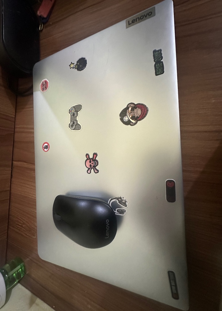 Lenovo IdeaPad 1 238GB 8GB RAM Gray thumbnail 3