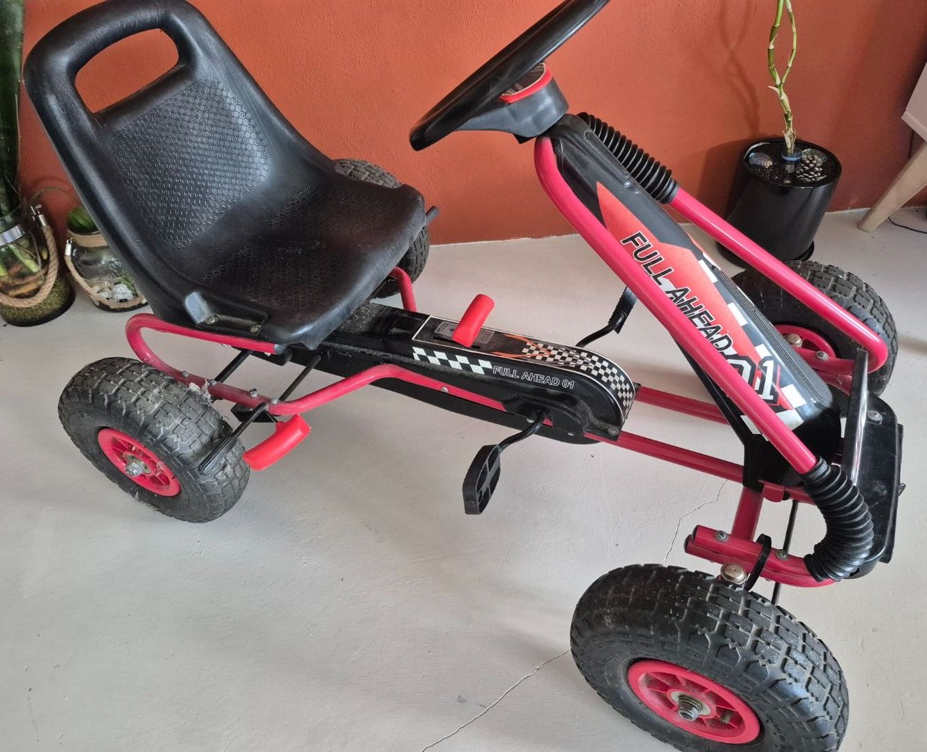 Full Ahead 01 Pedal Go-Kart Pink - Image 1 of 1