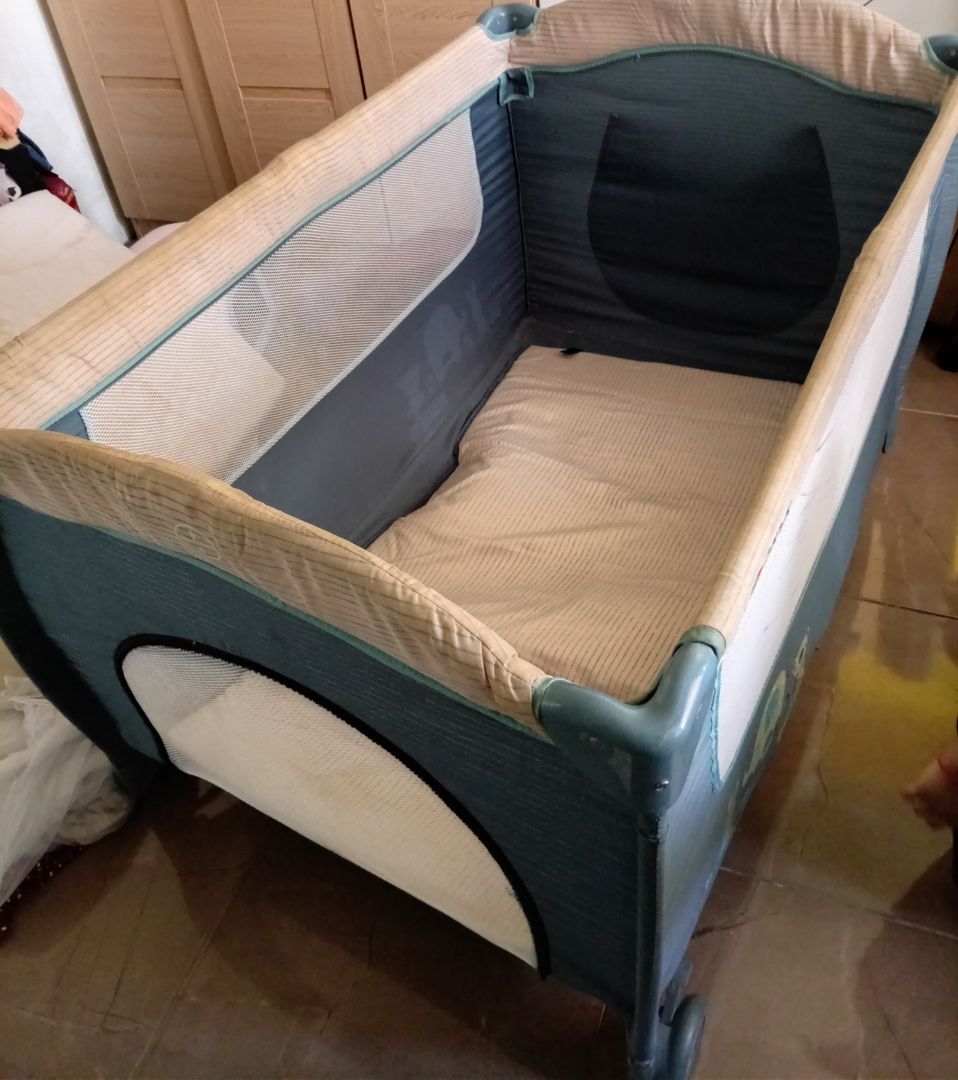 Onyx Baby Travel Cot