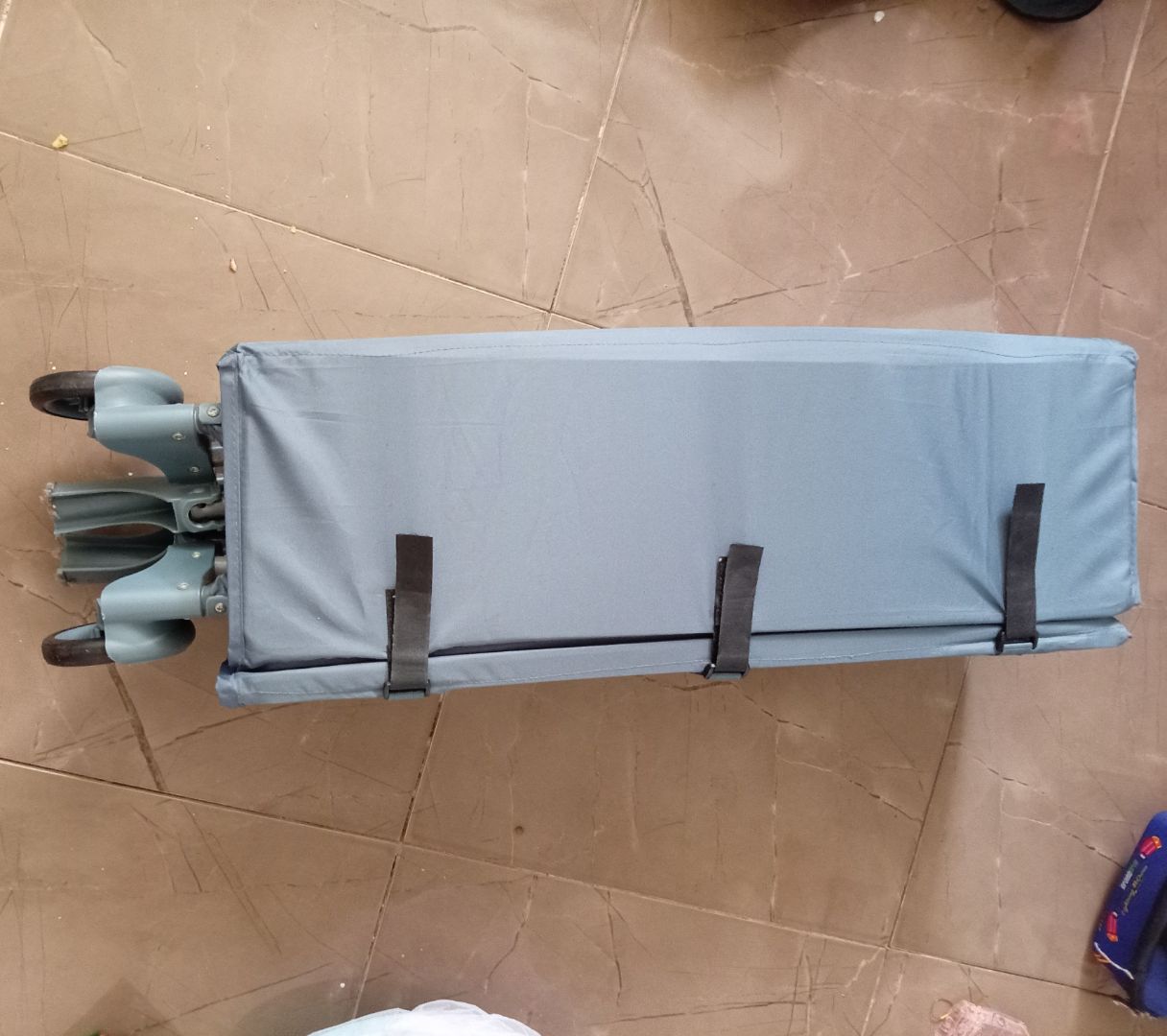 Onyx Baby Travel Cot thumbnail 4