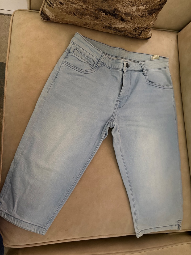 Lot of Denim Pants and Tops Sizes S to L thumbnail 5