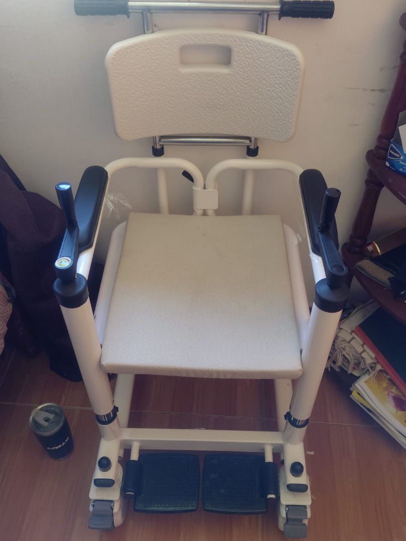 Patient Transfer Chair White thumbnail 3