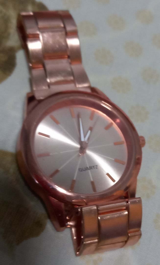 Rose Gold Tone Quartz Women's Wristwatch