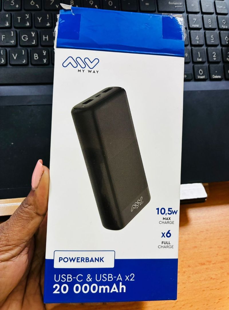 My Way 20000mAh Powerbank USB-C & Dual USB-A Black - Image 1 of 2