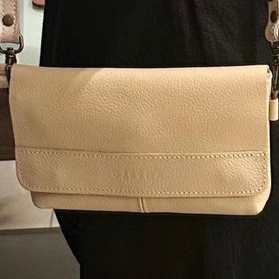 Antelo Cream Leather Crossbody Bag