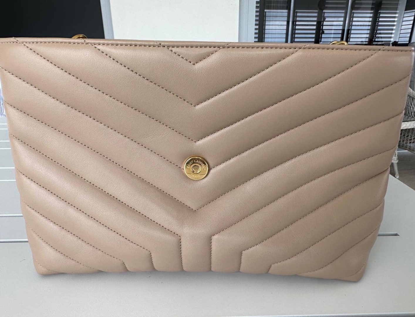 Saint Laurent Toy Loulou Shoulder Bag Beige thumbnail 2