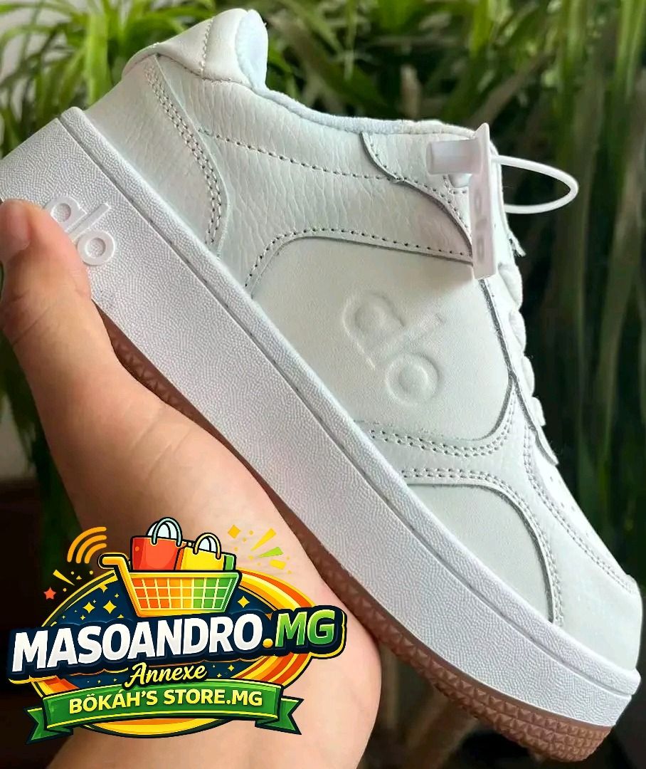 Alo Yoga Sneakers thumbnail 2