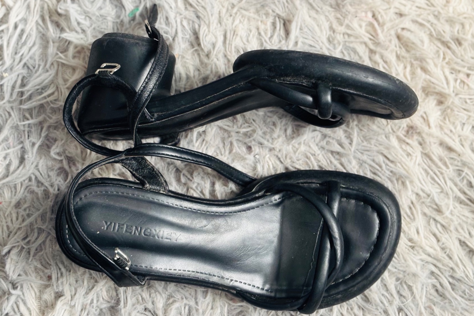 Yifengxiey Black Strappy Block Heel Sandals - Image 1 of 1