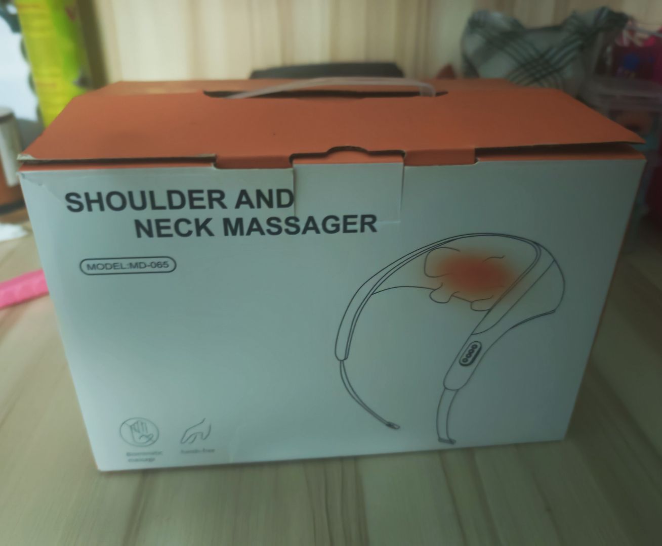 Shoulder And Neck Massager MD-065 Beige thumbnail 2
