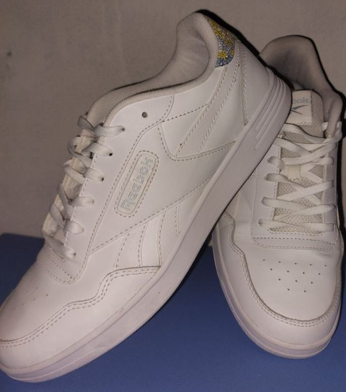 Reebok Court Advance "White" with Floral Pattern Sneakers - Image 1 of 5