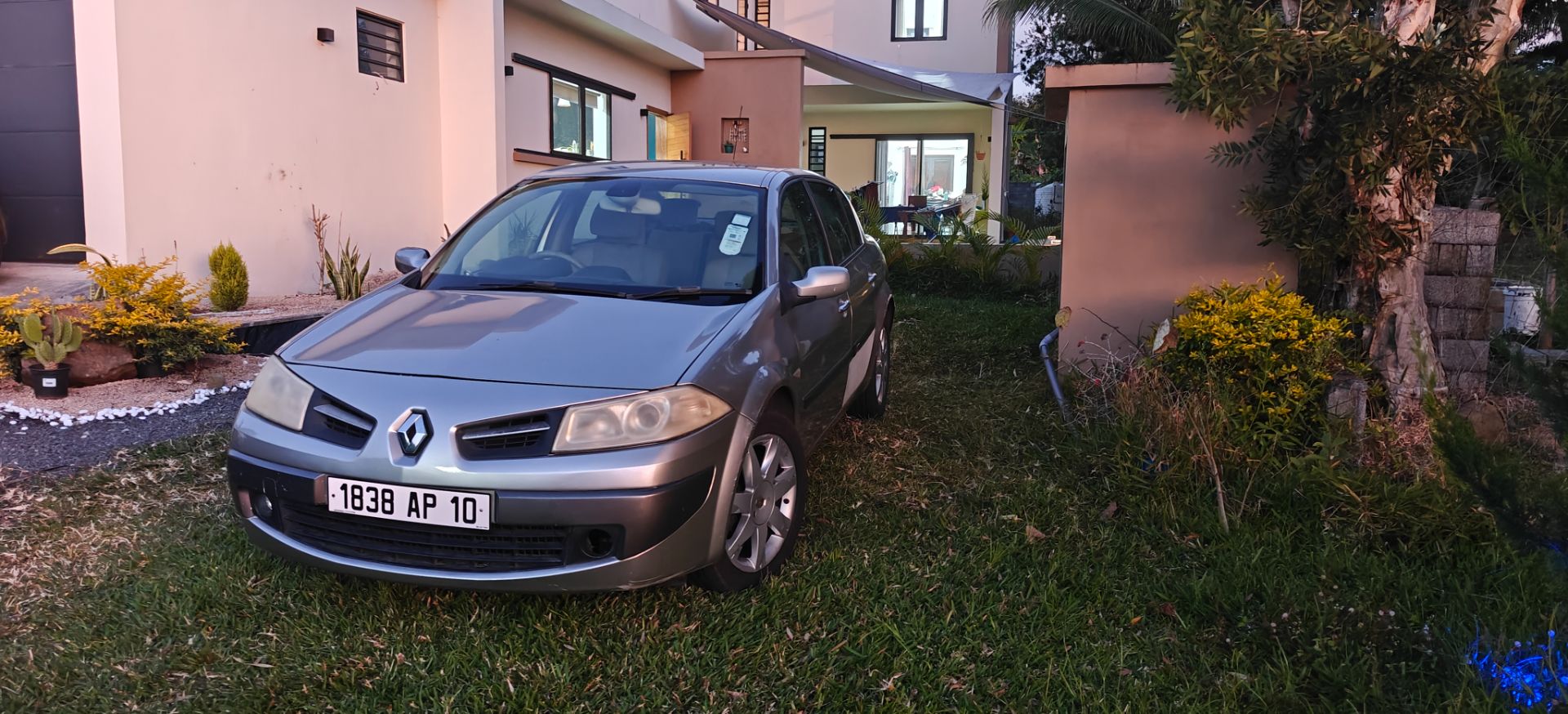 Renault Mégane 2 à Vendre thumbnail 5