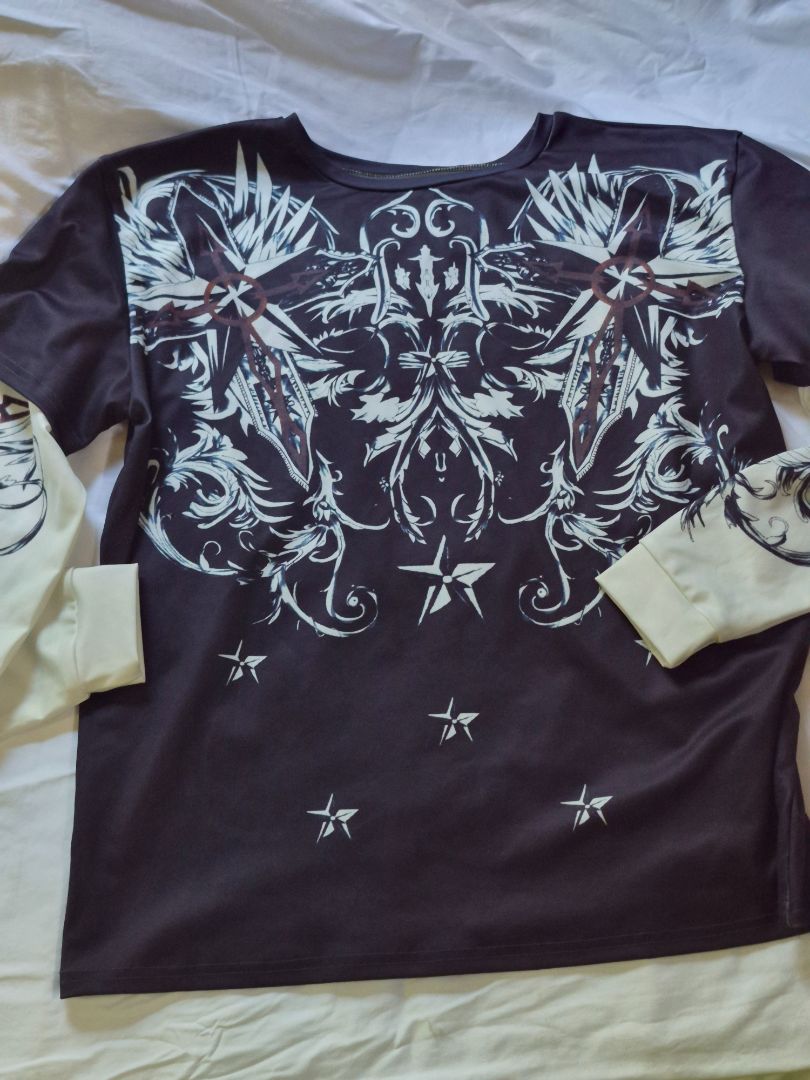 Unisex Oversized Long Sleeve Graphic Top Size M thumbnail 2