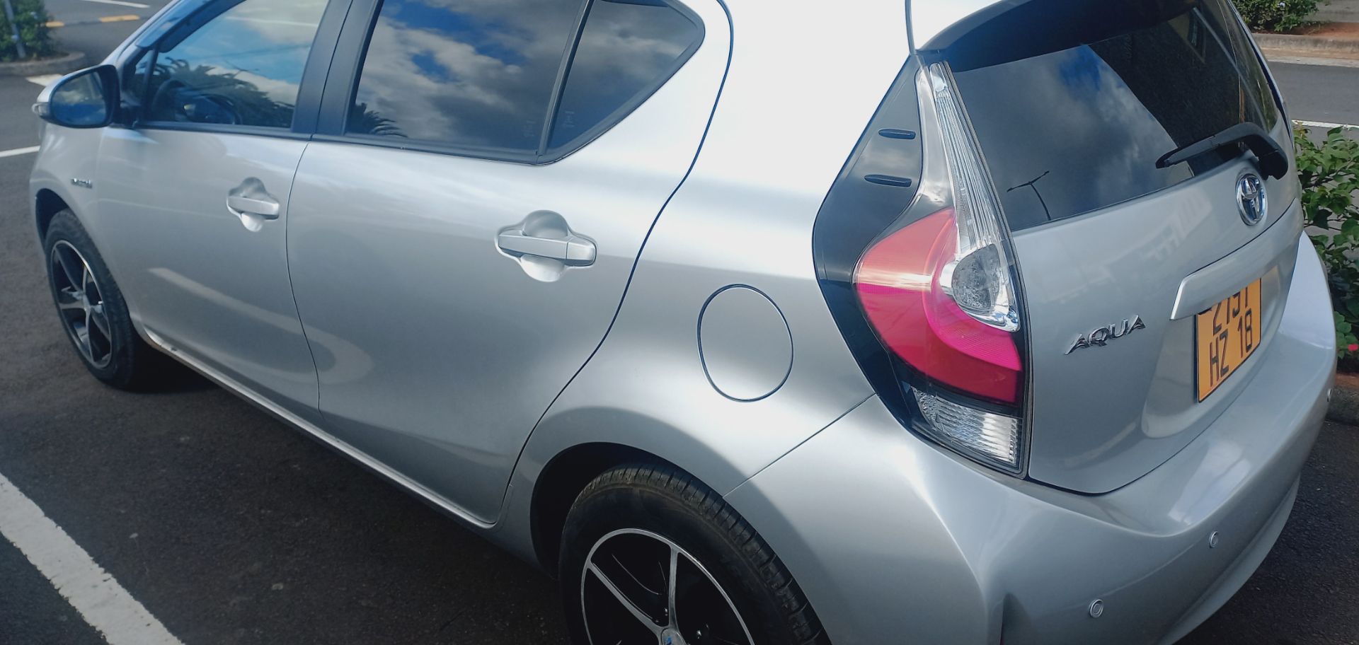 Toyota Aqua 2018 1.5L Automatic thumbnail 2