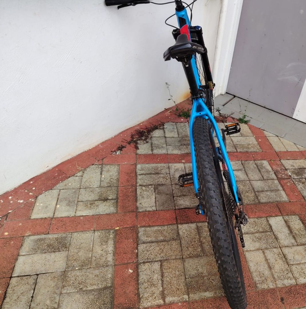 Titan Racing Rogue Mountain Bike 29" Medium thumbnail 4