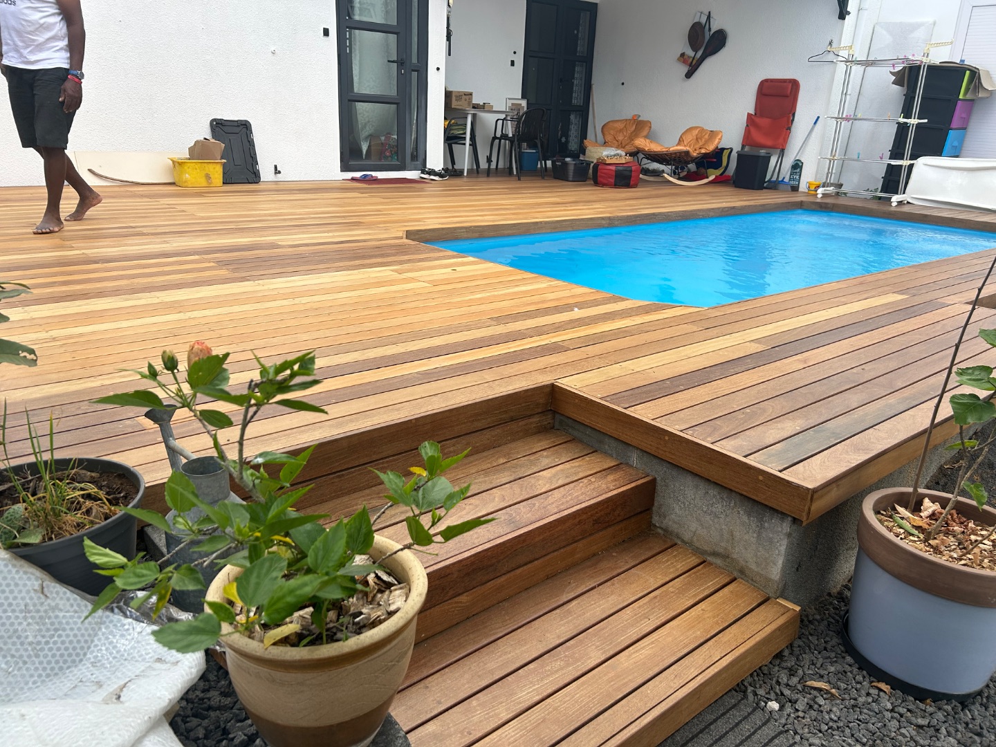 Wooden Decking Pool Surround thumbnail 2