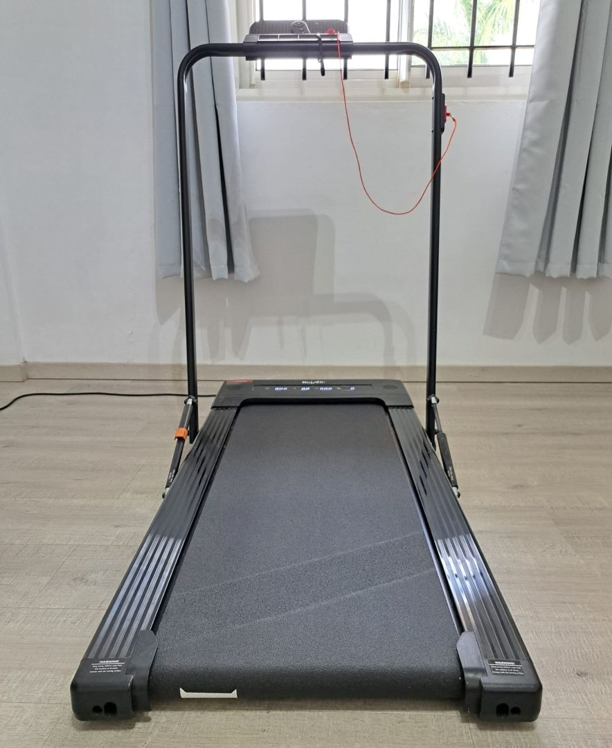 BelAir Motorized Treadmill Black thumbnail 2