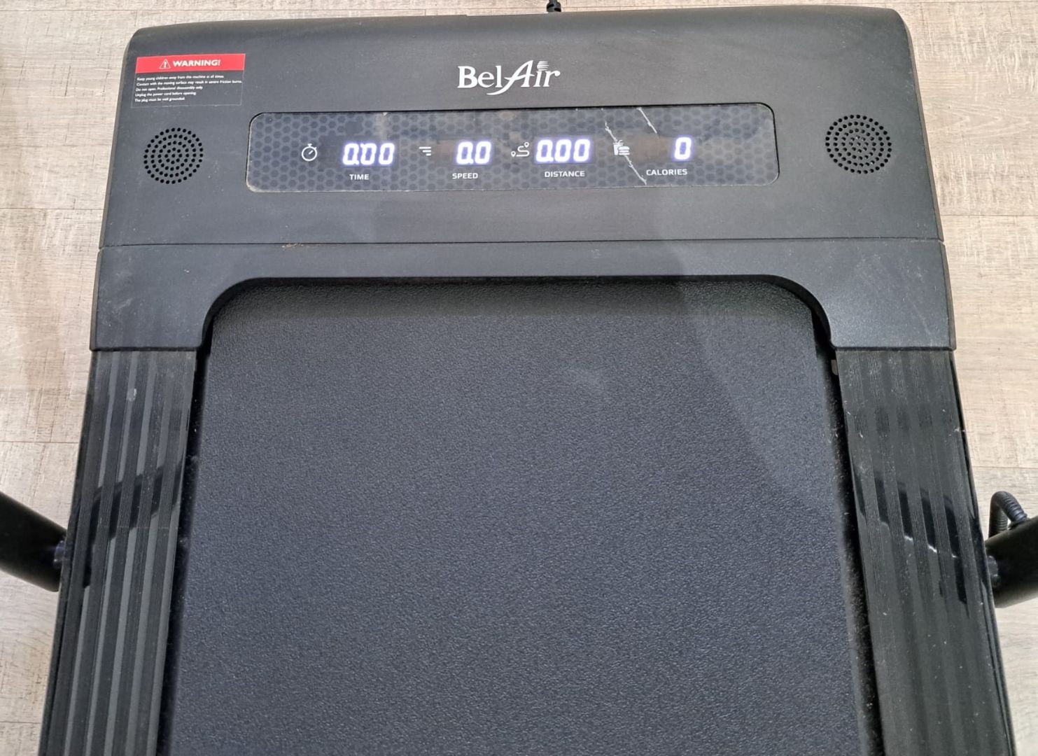 BelAir Motorized Treadmill Black thumbnail 3