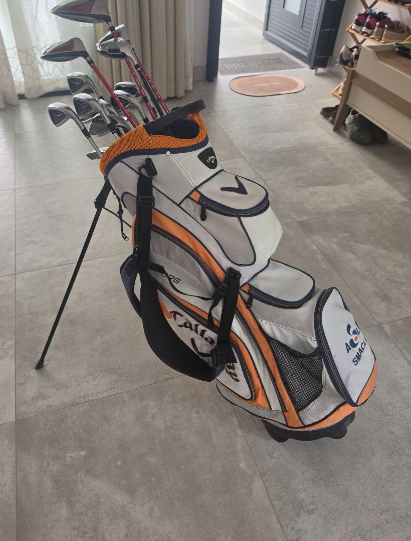Callaway Golf Bag with Clubs and MacGregor Travel Cover