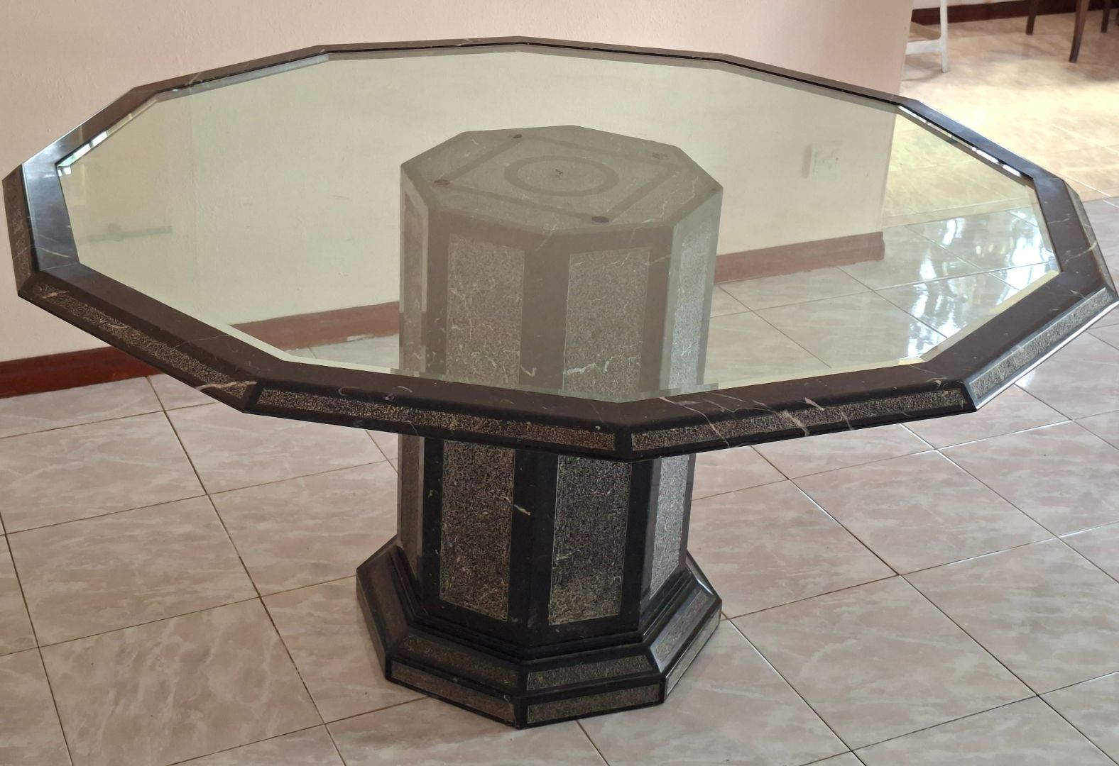 Marble and Glass Dining Table with 4 Chairs thumbnail 2