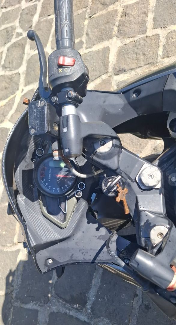 Bajaj Pulsar RS200 200cc Manual thumbnail 3