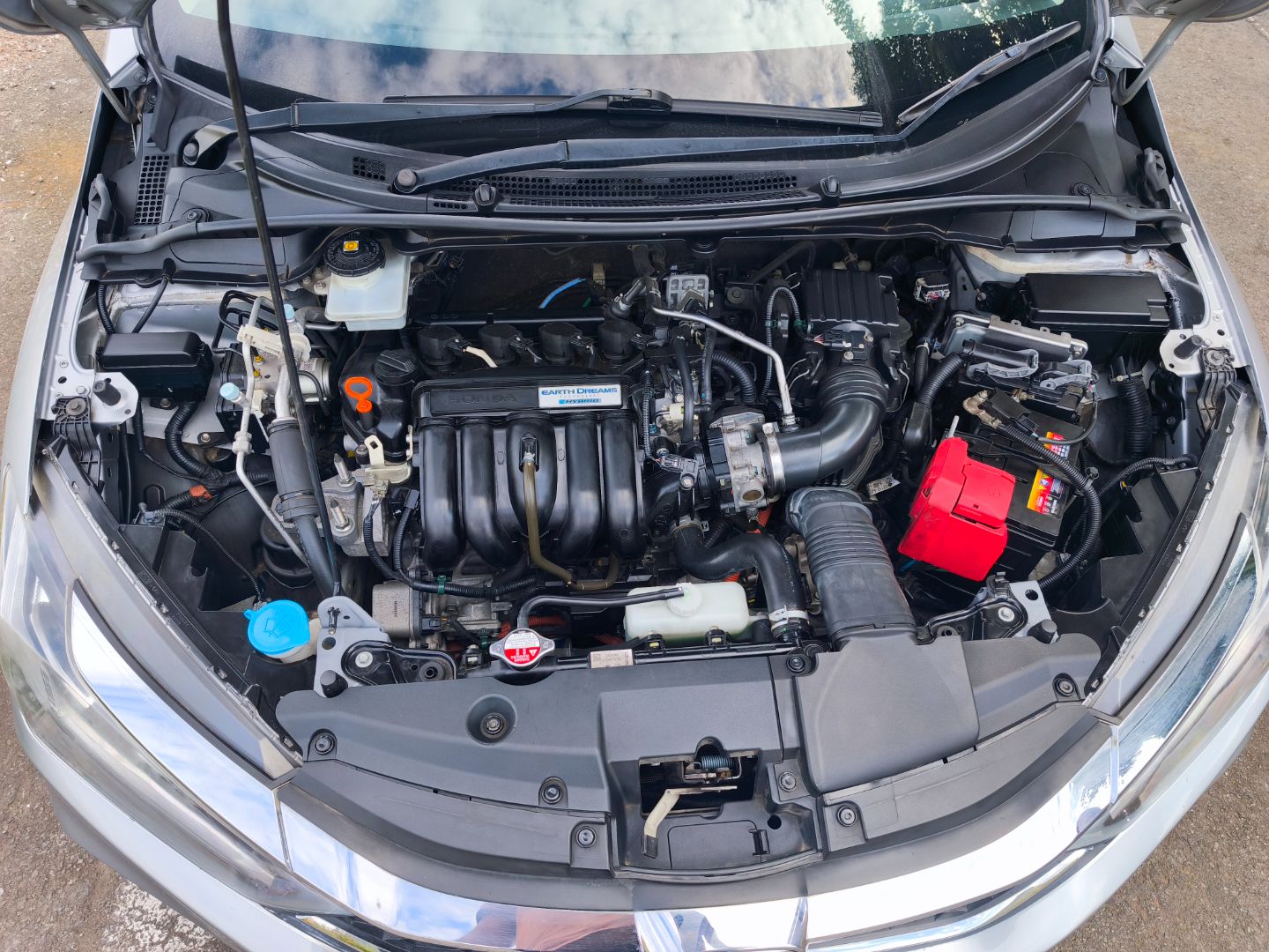 Honda Grace Hybrid 2018 1.5L Automatic thumbnail 6